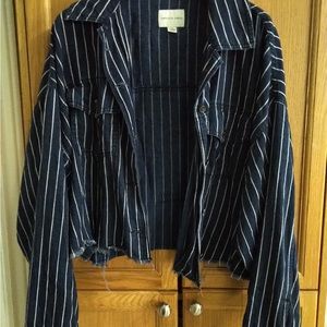 American Eagle cropped Shacket